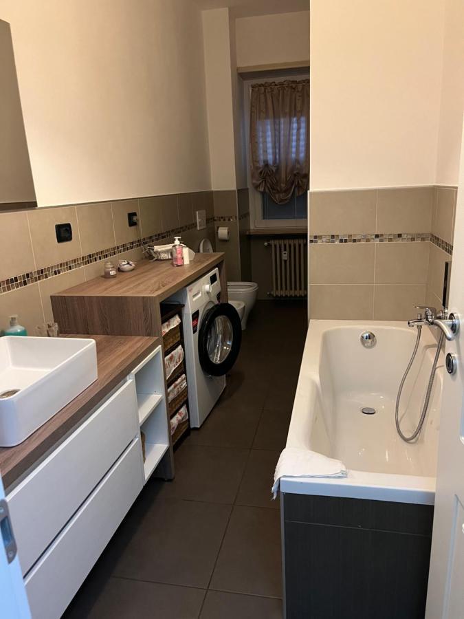 Casa Silli Apartment Pinerolo Bagian luar foto