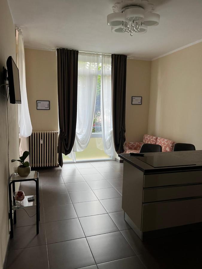 Casa Silli Apartment Pinerolo Bagian luar foto